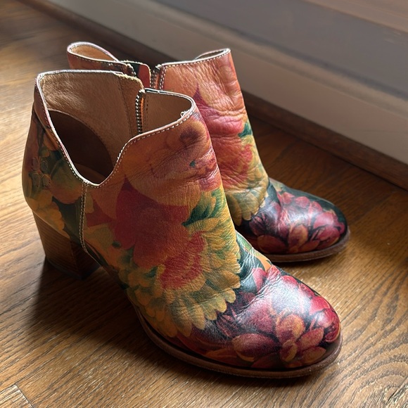 Patricia Nash Natasha booties - Picture 1 of 5